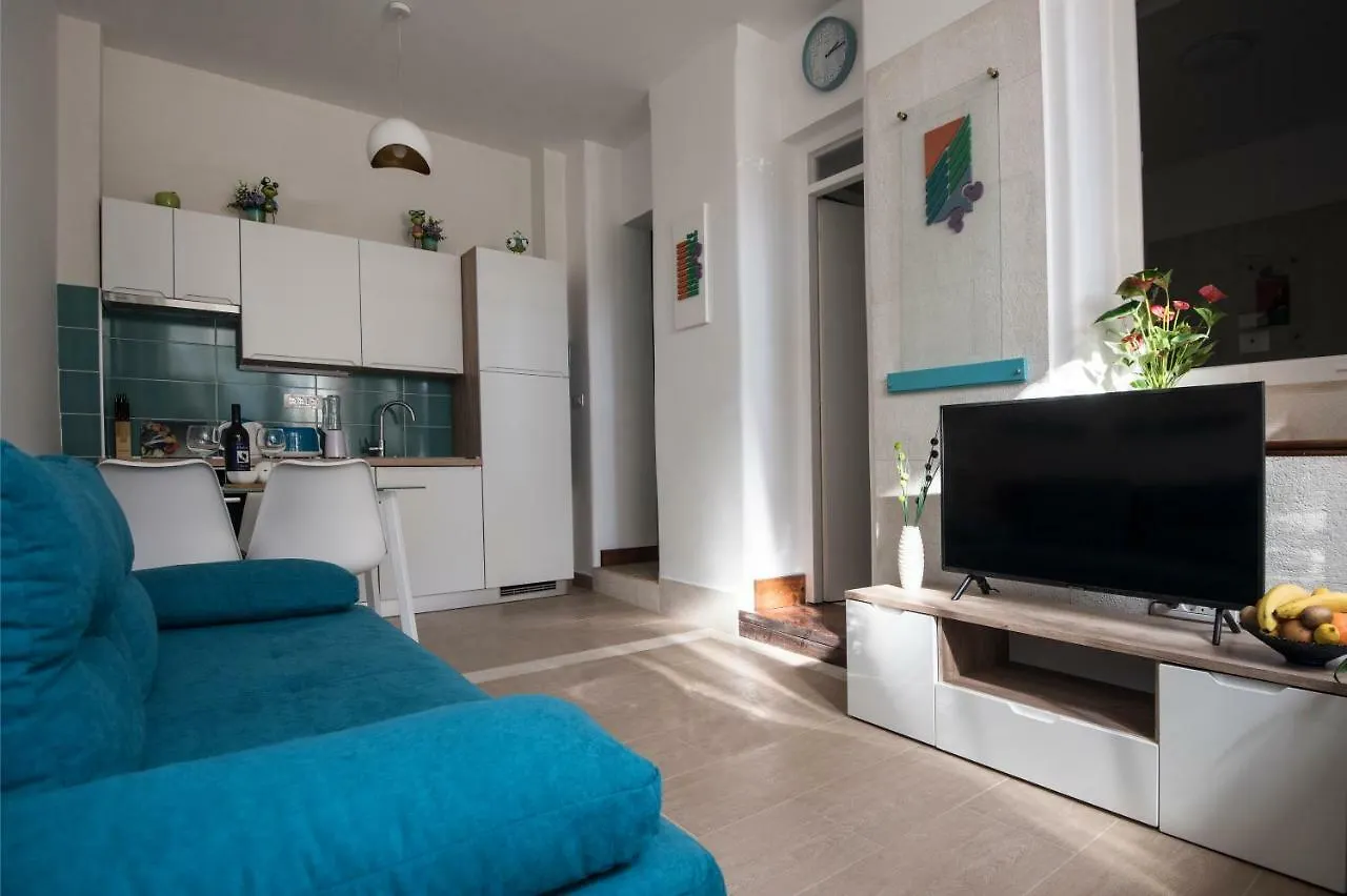 Ibis Your Cosy Oasis With Private Parking And Patio Split 0*,  Kroatien